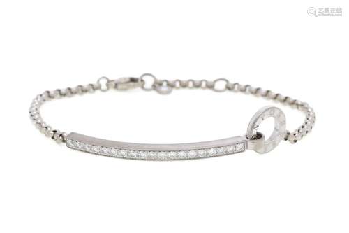 Piaget, Possession, bracelet en or gris 750 serti d`une lign...