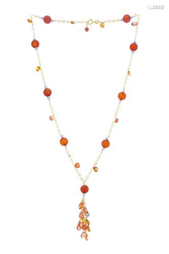 Collier or 750 orné de saphirs et saphirs oranges alternés d...