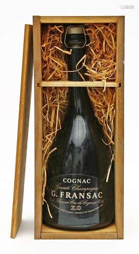 Flasche "COGNAC Grande Champagne X.O.".