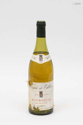 MEURSAULT - 1 bouteille MEURSAULT 1985 (niveau entre 4,5 et ...