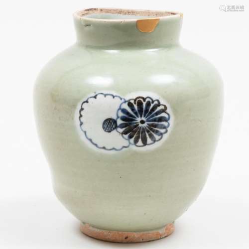 Japanese Early Imari Celadon Jar