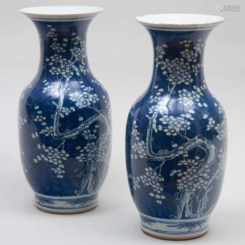 Pair of Chinese Blue and White Porcelain Vases