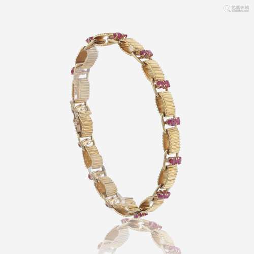 A 10K Yellow Gold Link Bracelet with Rubies