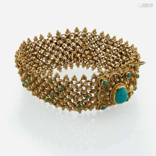 A Turquoise and 19K Yellow Gold Bracelet