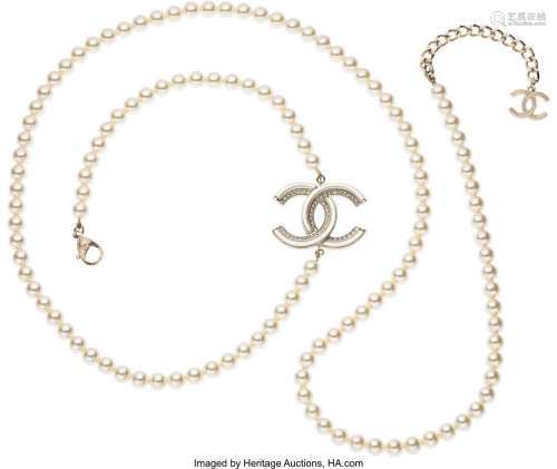 Chanel Faux Pearl Light Gold Large "CC" Logo Neckl...