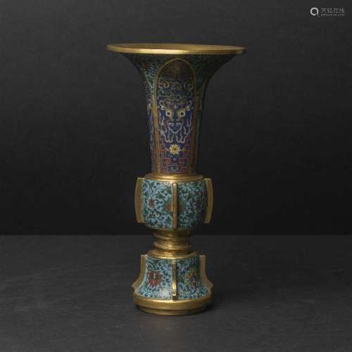 A Cloisonné Enamel Gu-Form Vase, 18th Century, ? ???? ?????