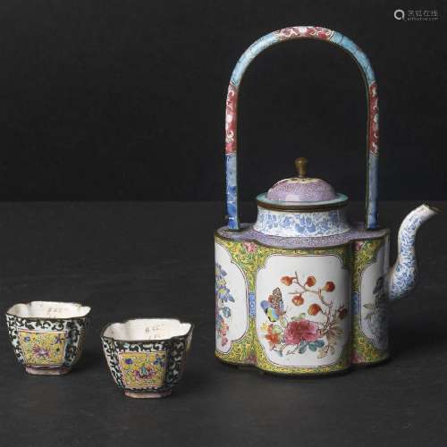 A Set of Two Canton Enamel Cups and Teapot, 18th/19th Centu