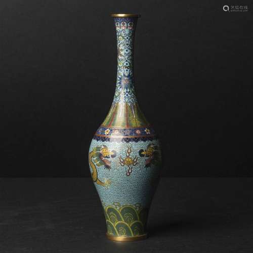 A Cloisonné Enamel 'Dragon' Vase, Lao Tian Li Mark, Early 2