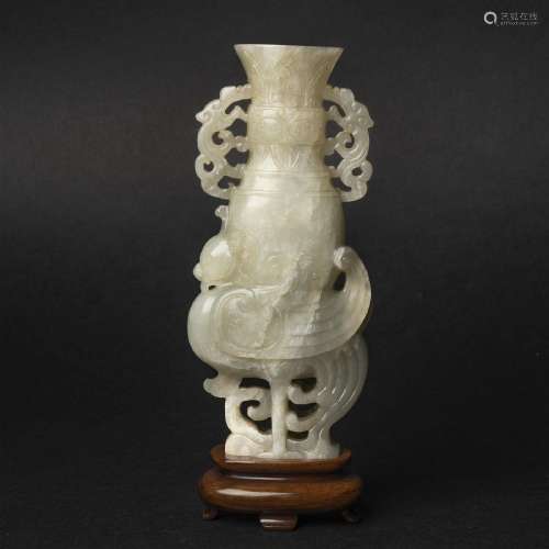 A White Jade 'Phoenix' Vase, 18th Century, ? ???? ??????, j
