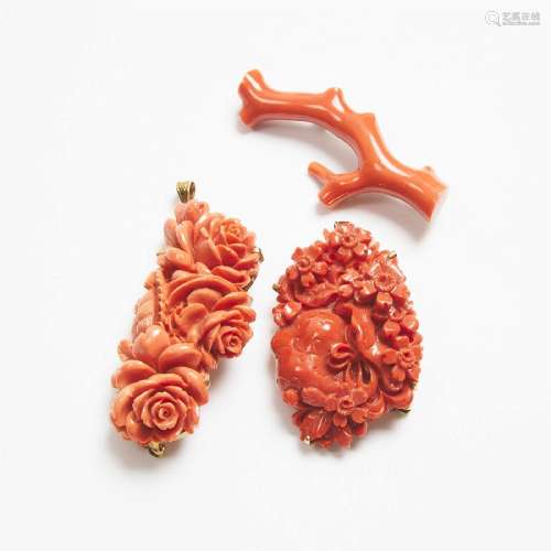 Three Carved Coral Brooches, 19th Century, ?? ?????????, la