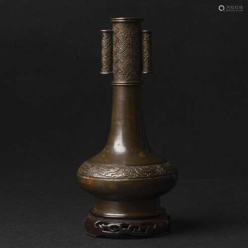 A Bronze Arrow Vase, Touhu, Ming Dynasty (1368-1644), ? ???