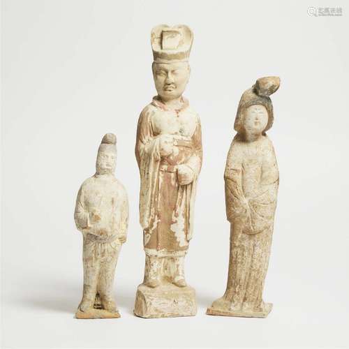 A Group of Three Painted Pottery Figures, Tang Dynasty (AD