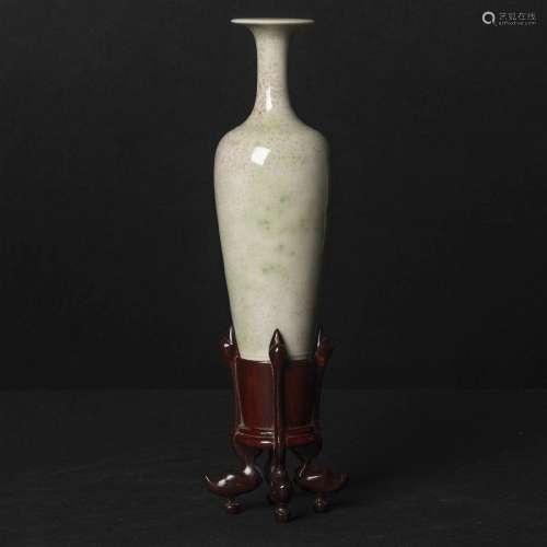 A Peachbloom-Glazed Vase, 19th Century, ? ???? ??????, vase