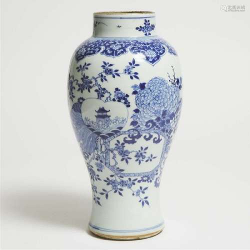 A Blue and White Baluster Vase, Kangxi Period, 18th Century
