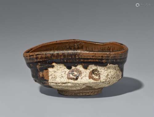 A large Seto kutsugata chawan. Mino area. Edo period