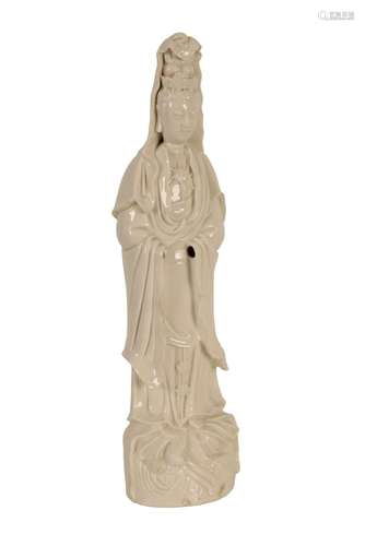 A DEHUA "BLANC DE CHINE" FIGURE OF GUANYIN