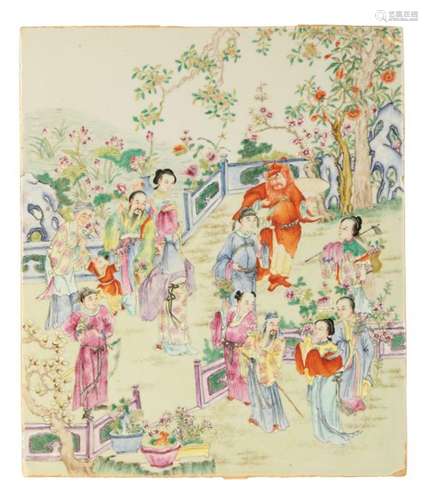 A LARGE CHINESE FAMILLE ROSE PORCELAIN PLAQUE