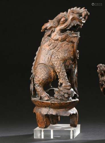 Statuette de qilin en bambou<br />
Chine, XXe siècle<br />
R...