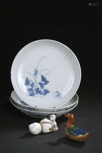 Trois assiettes en porcelaine Arita<br />
Japon, XIXe siècle...