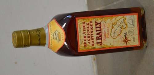 1 btl de VIEUX RHUM J BAILLY 1970 PLANTATION LAJUS