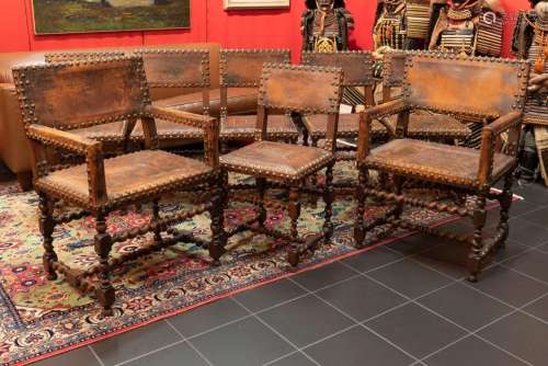 8pc 'antique' set in oak and leather : six chairs and a pair...