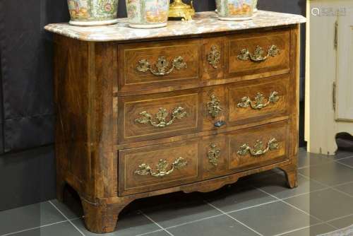 18th Cent. chest of drawers in parquetry with bras…