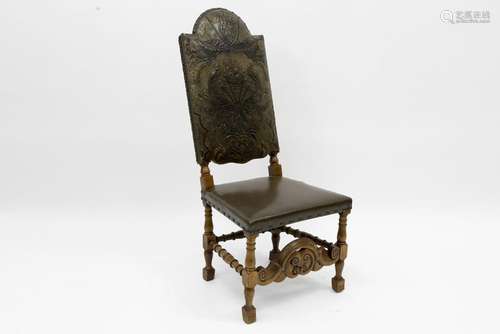 17th Cent. Spanish chair in walnut with upholstery…