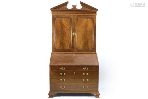 superb 18th Cent. English George III bureau bookca…