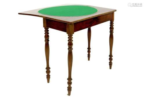 19th Cent. games-table with four fluted legs in ma…
