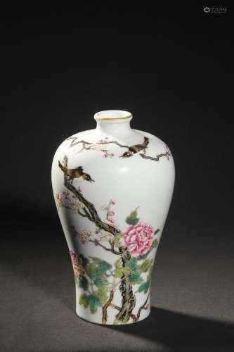Enamel-colored magpie and plum pattern plum vase
