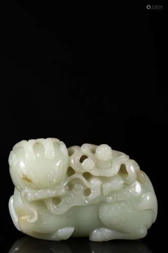 Hetian Jade with Leather Carved Kylin as Gift