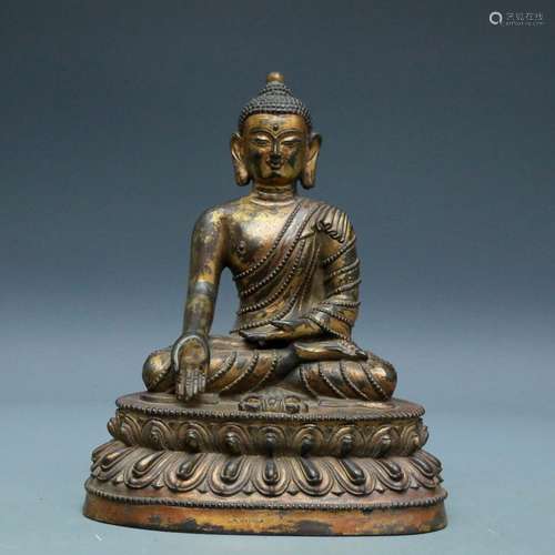 Bronze Lacquer Shakyamuni Statue