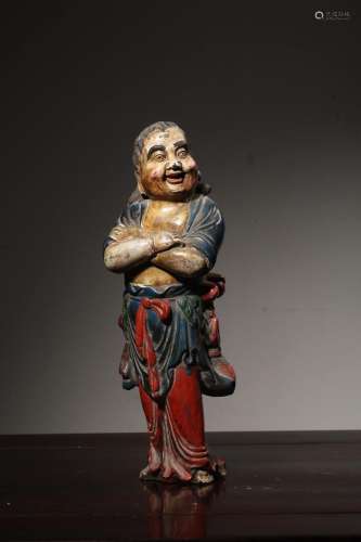 Standing statue of bangs in wooden lacquerware
