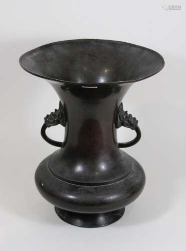 Vase, Japan, Bronze, Drachenkopfhenkel.
