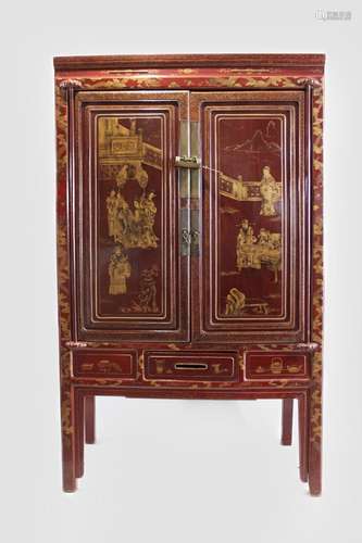 Schrank, China, Hartholzkorpus, rot lackiert, floral, figura...