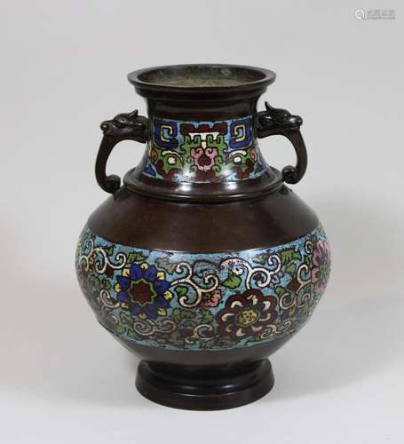 Cloisonne Vase, Japan, Bronze, polychrom bemalt, Hu-Form