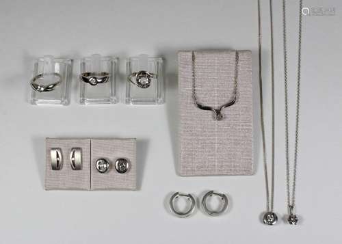 Silberkonvolut 11 Tl., 1x Collier, 925 Silber, G. 3,3 gr.