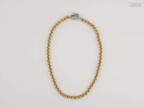 COLLIER
