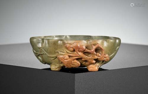 A DUAN STONE ‘BAT AND LINGZHI’ WASHER, QING DYNASTY