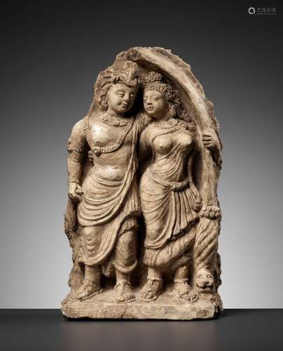 A RARE ‘NOBLE COUPLE UNDER ARCH’ STUCCO RELIEF, ANCIENT REGI...