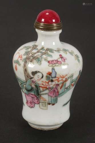 Chinese Porcelain Snuff Bottle and Stopper,