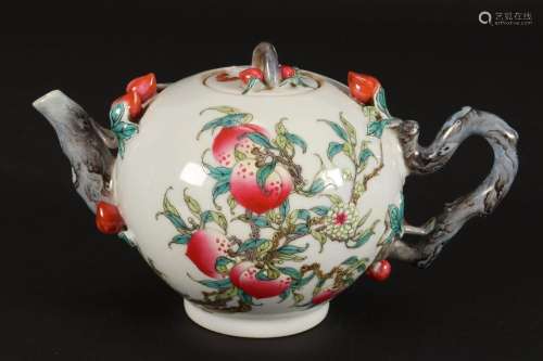 Chinese Famille Rose Teapot,