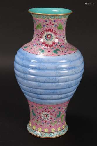 Chinese Porcelain "Sash" Vase,