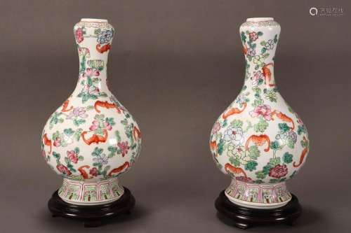 Pair of Chinese Porcelain Garlic Head Vases,