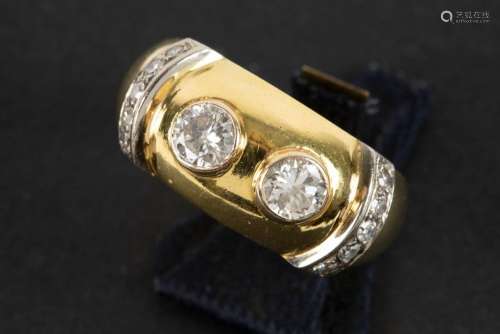 ring in yellow gold (18 carat)-brilliants with ca 0,70 carat...