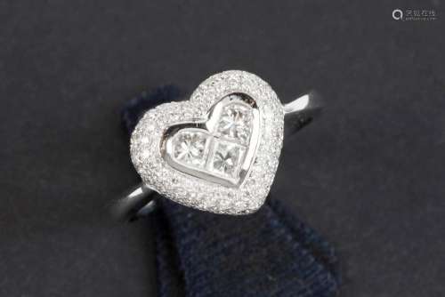 modern (engagement) ring in white gold (18 carat) with a hea...