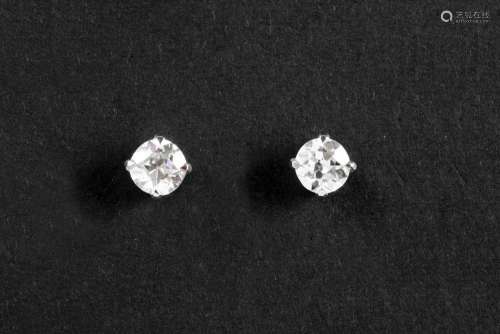 pair of earrings in white gold (18 carat) each with one ston...