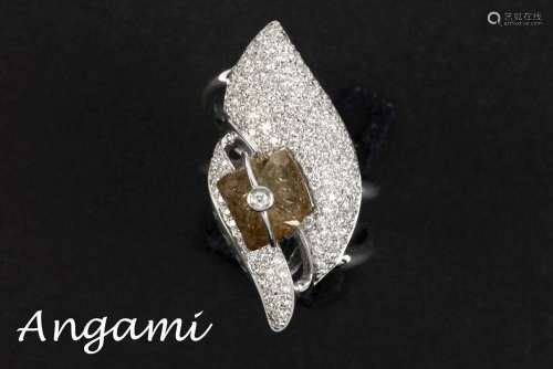 Italian AnGami signed ring with a special design in white go...