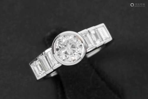 a 0,91 carat quality brilliant cut diamond set in a ring in ...