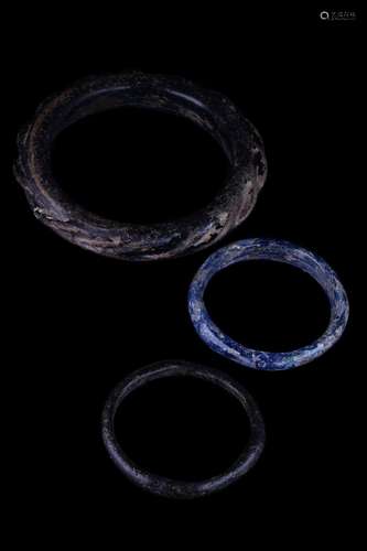 COLLECTION OF THREE ROMAN GLASS BRACELETS